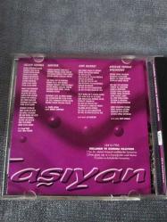 HAKAN TAŞIYAN / SENSİZ İKİ GÜN (Dönem CD)