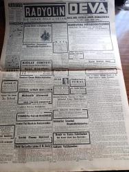 Cumhuriyet Gazetesi - 7 Mayıs 1942 - yakacak ihtiyacı yazan Yunus Nadi Başmakale - suikast davasında  Pavlof'un iddiaları fotoğraf  - Laval berlin'e gidiyor - dahiliye vekili Faik öztırak çekildi yerine Erzurum mebusu Doktor Fikri Tüzer getirildi - Memduh Şevket Esendal Parti genel sekreteri oldu - Ekmek İstihkakı Bugün tam verilecek - Madagaskar harekatı'nda faaliyet gösterdikleri bildirilen İngiliz komandoslarından birisi çıkarma esnasında fotoğraf - Madagaskar'da Fransız mukavemeti - uzakşark harbi Corregidor teslim oldu - merhum Ali Suavi için 20 Mayıs günü halkevinde alınacak - hamlet davası Muhsin Ertuğrul'un açtığı hakaret davasında Celaleddin Ezine beraat etti - üniversite rektörü Cemil Birsel Ankara'ya gitti - kadın ve şeytan bu akşam Lale sinemasında - perili ev bu akşam Saray sinemasında - kabuslar içinde ve Beyaz kelebek filmi Taksim sinemasında - Fenni sünnetçi Emin Fidan - bugünkü radyo programı - Deva ağrı kesici - Borsa