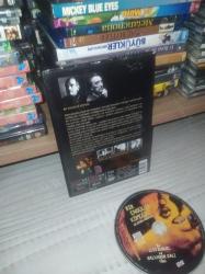 Bir Endülüs Köpeği (UN CHIEN ANDALOU) DVD - BİR LUIS BUNUEL VE SALVADOR DALİ FİLMİ- Sürrealist sinemanın öncüleri