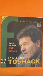 FUTBOL DERGİSİ - 18 OCAK 2008 RINAT DASSAEV - JOHN BENJAMIN TOSHACK - ALİ ŞEN - ERMAN TOROĞLU - BILL SHANKLEY - RYAN GIGGS - KEVIN KEEGAN - BERTIL VOGTS - HORST HRUBESCH - SCHUSTER - JEAN MARIE PFAFF - FISCHER - DINO ZOFF - GAETANO SCIREA - CLAUDIO GENTILE - MARCO TARDELLI - PAOLO ROSSI - PLATINI - BONIEK - MAGATH - SANDOR KOCSIS - THAKSIN SHINAWATRA - ANDREAS BREHME - BAŞAR ARSLAN - SABRİ BEYKAL - MEHMET GÜRELİ - CAFER YARKENT - KEREM ALTAN - ELİF GÜLÜMSER - DİLEK MIZRAKLI - ALPER BAŞ BİR YTL - HAYAT YUVARLAKTIR - KALEDE BİR BALET - EN ÇILGINIYDI - BARCELONA - MALLORCA - ARJANTİN - BREZİLYA - UEFA - 1980 AVRUPA ŞAMPİYONASI - 1982 İSPANYA DÜNYA KUPASI - JUVENTUS - HAMBURG - STANDART LIEGE - BORUSSIA DORTMUND - ROT WEISS ESSEN - DYNAMO DRESDEN - ALMANYA U19 - TELEVOLE - REAL MADRID - LIVERPOOL - SWANSEA - UEFA KUPASI - FA CUP - BUNDESLIGA - ŞAMPİYON KULÜPLER KUPASI - ROTAS - 36 SAYFA