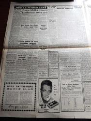 Cumhuriyet Gazetesi - 18 Nisan 1960 - CHP ve basınla ilgili önerge Bugün mecliste görüşülüyor - İngiltere'deki atomik silah araştırmalarını protesto maksadıyla Londra'ya yürüyüş fotoğraf - Ürdün Kralı Hüseyin eczacı Okulu'nun çayında bulundu fotoğraf - Petrol işçileri sendikası kooperatifinin Levent asfaltı üzerinde inşa edeceği evlerin temel atma töreni fotoğraf - balkan boks şampiyonası bitti - güreşçi Orhan Tus Bulgar rakibi Hristof'u mağlup etti fotoğraf - İsmet İnönü her zamankinden daha kuvvetliyiz dedi - Evlerden biri yazan Orhan Kemal yazı dizisi - 17 Nisan ve solculuk yazan Hasan Ali Yücel - sinemada 12 öfkeli adam yazan Selmi Andak - Bay Oscar karikatür - Le Monde'a göre Adnan Menderes'in Moskova seyahati - Filistin ordusu ile ilgili hazırlıklar gelişiyor - Galatasaray 2 Ankaragücü 0 - Metin Oktay - Turgay Şeren iyi maç çıkarttı fotoğraf - genç milli takımımız Doğu Almanya ile oynuyor - Beşiktaş Bursa'da 1-0 Galip - Spor Toto tahmin - milli ligde puan durumu -halterde 6 rekor