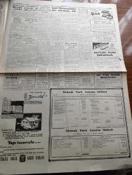 Cumhuriyet Gazetesi - 18 Nisan 1960 - CHP ve basınla ilgili önerge Bugün mecliste görüşülüyor - İngiltere'deki atomik silah araştırmalarını protesto maksadıyla Londra'ya yürüyüş fotoğraf - Ürdün Kralı Hüseyin eczacı Okulu'nun çayında bulundu fotoğraf - Petrol işçileri sendikası kooperatifinin Levent asfaltı üzerinde inşa edeceği evlerin temel atma töreni fotoğraf - balkan boks şampiyonası bitti - güreşçi Orhan Tus Bulgar rakibi Hristof'u mağlup etti fotoğraf - İsmet İnönü her zamankinden daha kuvvetliyiz dedi - Evlerden biri yazan Orhan Kemal yazı dizisi - 17 Nisan ve solculuk yazan Hasan Ali Yücel - sinemada 12 öfkeli adam yazan Selmi Andak - Bay Oscar karikatür - Le Monde'a göre Adnan Menderes'in Moskova seyahati - Filistin ordusu ile ilgili hazırlıklar gelişiyor - Galatasaray 2 Ankaragücü 0 - Metin Oktay - Turgay Şeren iyi maç çıkarttı fotoğraf - genç milli takımımız Doğu Almanya ile oynuyor - Beşiktaş Bursa'da 1-0 Galip - Spor Toto tahmin - milli ligde puan durumu -halterde 6 rekor