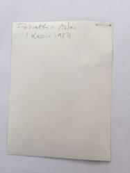 GAZİNOCULAR KRALI FAHRETTİN ASLAN'IN ORİJİNAL FOTOĞRAFI - 12 x 9 cm EBADINDA - FAHRETTİN ASLAN MAHKEME SONRASINDA AVUKATIYLA TOKALAŞIRKEN ÇEKİLMİŞ BİR KARE, 1 KASIM 1984