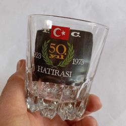 1973 yılı viski bardağı white hoorse