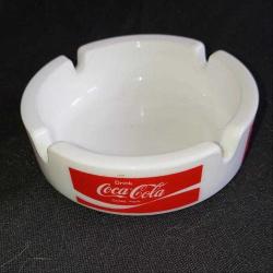 1982 yılından coca cola küllük