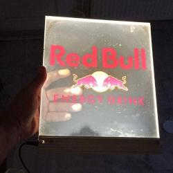 Redbull ışıklı tabela. Red bull