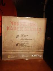 Cem Karaca & Dervişan – Yoksulluk Kader Olamaz Yerli LP (33’lük), Yeni Baskı. Yeni (Ambalajında / SS)