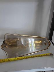 ANTİKA PİRİNÇ APLİK KRİSTAL KESME CAMLI