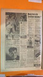 PAZAR AKTÜALİTE, SİNEMA, TİYATRO, MİZAH DERGİSİ - SAYI 180 - 6 MART 1960 - KADRİ YURDATAP - KEMAL FİLM - FERİDUN KAVAKARSLI - OSMAN F SEDEN - NURİ ERGÜN - GÜRSES - KENAN KURTAR - MUHTEREM NUR - KENAN PARS - AHMET TARIK TEKÇE - NEJAT SAYDAM - KERİME NADİR - ABDURRAHMAN PALAY - NERİMAN KÖKSAL - TURAN SEYFİOĞLU - LALE ORALOĞLU - SADETTİN ALGÜN - GÜLİSTAN GÜZEY - ÇOLPAN İLHAN - MEHMET MABİ - SEMİNE SEZERLİ - H OMER - TAHİR OLGAÇ - AND FİLM - MAHİR ÖZERDEM - AHMET TARIK TEKÇE - SADIK SENDİL - SUN GÜLTEKİN - ŞEFKET KISMAZ - SEMİNE SEZERLİ - FATMA GİRİK - ORHAN GÜNSİRAY - KADİR SAVUN - GÖKSEL ARSOY - HALDUN DORMEN - MÜŞFİK KENTER - CAHİT TIRYAKİ - SADRİ ALIŞIK - KAMURAN YACE - TURGUT BORAL - ŞÜKRAN GÜNGÖR - GENCO ERKAL - ZİHNİ RONA - MAHSUN ERTUĞRUL - SALİH TORAN - TOLGA TİZİN - AYSEL GÜREL - ADİLE KESKİN - SELİM ORGON - ERGUN KÖLNER - AYFER FERAY - LETFET GÜNAY - SEMİNE - ENGİN CEZZAR - FATMA ANDAÇ - MURATTER ARSLAN - ERTEM GÜREÇ - MUHTEREM NUR - TURGUT OZATAY - ULVİ URAZ - ANDRE  - 20 SAYFA
