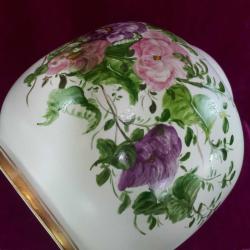 VINTAGE İMZALI EL BOYAMA ÇİÇEKLER RESİMLİ KÜP FORMLU SÜMERBANK PORSELEN VAZO