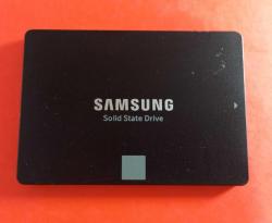 Samsung 860 EVO 250 GB SATA SSD (Sağlık 100 , Prof ürün , Sorunsuz , Performanslı , İkinci El)