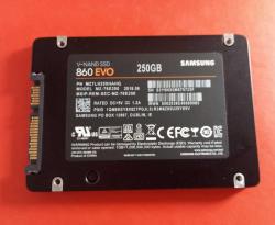 Samsung 860 EVO 250 GB SATA SSD (Sağlık 100 , Prof ürün , Sorunsuz , Performanslı , İkinci El)