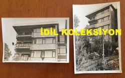MERAL ZEREN'İN 50 MİLYON LİRAYA EMİRGAN'DA SATIN ALDIĞI YALI KATININ 6 TEMMUZ 1983 YILINDA ÇEKİLMİŞ ORİJİNAL 2'Lİ FOTOĞRAF SETİ - 18 x 12 cm EBADINDA