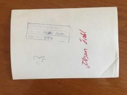 FÜSUN ÖNAL'IN ORİJİNAL FOTOĞRAFI FOTOĞRAFI - 18 x 12 cm EBADINDA - FÜSUN ÖNAL YENİ SAÇ MODELİYLE AYAKTA GÜLÜMSEYEREK POZ VERİRKEN ÇEKİLMİŞ BİR KARE