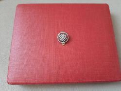 ESKİ - DÜNYA TIP ROZETİ - MADALYA ( SICAK MİNELİ MODEL )  C1673