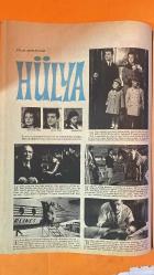 PAZAR AKTÜALİTE, SİNEMA, TİYATRO, MİZAH DERGİSİ - SAYI : 465 ÖZDEN ÇELİK - AYÇE ORMANCİ - YALÇIN NACAR - İLHAMİ SANCAR - RIZA ORMANCİ - ORHAN BORAN - GÖNÜL YAZAR - SEVİM ÇAĞLAYAN - NEBAHAT ÇEHRE - YILMAZ GÜNDÜZ - MUALLA MUKADDER ATAKAN - NIHAN KÖKNAR - MUAMMER YEŞİL - EROL BÜYÜKBURÇ - AYLA DİKMEN - BAJAR TAMER - ŞERİF YÜZBAŞIOĞLU - YILDIRIM GÜRSES - ESİN GÜLSOY - MERAL SAYIN - MINE SOLEY - NECDET ÇAĞLAR - ÜMİT UTKU - ZUHAL TAN - GÖKSEL ARSOY - TAMER YİĞİT - EDİZ HUN - HÜLYA KOÇYİĞİT - EKREM BORA - GÜLSÜN KAMU  AŞK'A EVET, SİNEMAYA HAYIR - SAADET YOLU - KOMPARSITA - ŞAHİDİ İLE - İLK HATIRA - SKANDAL: KOCASI NEBAHAT'A KAÇINCA SEVİM STRIP-TEASE YAPTI - TÜRKÜLÜ ORKESTRA - GENÇLİĞE VEDA - ZUHAL TAN TÜRKÜCÜ OLUYOR - GÖKSEL TESKERE ALDI - İKİ KÖTÜ İNSAN - FİLM HİKAYESİ: HÜLYA - HASBİ TEMBELER KARİKATÜRÜ - GENÇ KIZ KALBİ KARİKATÜRÜ - DOKTOR KİLDER KARİKATÜRÜ - BONCUK KARİKATÜRÜ - 16 SAYFA