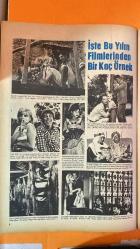 PAZAR AKTÜALİTE, SİNEMA, TİYATRO, MİZAH DERGİSİ - SAYI : 470 TÜRKAN ŞORAY - SELMA GÜNERİ - FATMA GİRİK - HÜLYA KOÇYİĞİT - PERVIN PAR - AJDA PEKKAN - AYHAN IŞIK - EDIZ HUN - FIKRET HAKAN - TAMER YİĞİT - YILMAZ GÜNEY - SEVDA FERDAĞ - BİRSEN MENEKŞELİ - MİNE SUN - AYFER FERAY - TÜLİN ELGIN - NERIMAN KÖKSAL - MUZAFFER TEMA - NECDET ÇAĞLAR - VAHL ÖZ - DEVLET DEVRIM - MUALLA SÜRER - ÇOLPAN ILHAN - SELDA ALKOR - ESEN PÜSKÜLLÜ - NURAN AKSOYLAR - YUSUF SEZGIN - TUNÇ OKAN - MÜNIR ÖZKUL - EŞREF KOLÇAK - YILMAZ DURU - FILIZ AKIN - MUHTEREM NUR - ORHAN GÜNŞIRAY - SADRI ALIŞIK - ÖZTÜRK SERENGİL - TUNÇ BAŞARAN - DUYGU SAĞIROĞLU - NURAN ŞENER - LEYLA SAYAR - HALIT ZIYA - MUAZZEZ TAHSIN BERKAND - REŞAT NURI GÜNTEKIN - CÜNEYT ARKIN - KERIME NADIR - ESAT MAHMUT KARAKURT - PERIDE CELAL - İHSAN İPEKÇI - MAHMUT YESARI - GÖNÜL SUVER - METIN ERKSAN - HALIT REFİG - MEMDUH ÜN - ATIF YILMAZ - ERDOĞAN - HASBİ TEMBELER KARİKATÜRÜ - GENÇ KIZ KALBİ KARİKATÜRÜ - DOKTOR KİLDER KARİKATÜRÜ - BONCUK KARİKATÜRÜ - 16 SAYFA