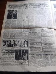 Cumhuriyet Gazetesi - 27 Haziran 1964 - Amerika Birleşmiş Milletler ara bulucusu Sakari S. Tuomioja ile işbirliği yapacak - Amerika Dışişleri bakanlığı müsteşarı George Ball Papandreu Tuomioja İsmet İnönü Ve U Thant'la görüştü - Talat Aydemir ve Fethi Gürcan Bu sabah idam edildi - 1964 Eczacıbaşı ilmi araştırma armağanı - İtalya başbakanı Aldo Moro istifa etti - Doktor Bülent Berkarda Doktor Gönül Akakan ve doçent doktor Orhan Ulutin fotoğraf - aylaklar yazan Melih Cevdet Anday - Azat Buzat yazan İlhan Selçuk - Goldwater Lodge ve Güney Vietnam - yüksek yazan Burhan Felek - perde aralığından yazan Nadir Nadi - Parlamentoda bu hafta - haftanın olayı 20 21 Mayıs sanıkları - Jacqueline Kennedy Ne Alemde - Altay Kulübü Başkanı Rıdvan Burteçin İzmir'e dönüyoruz İsmet İnönü'ye başvuracağız - Şike olayını federasyon tekrar tetkik edecek - Beyoğluspora hükmen mağlup sayılan Galatasaray ligde dördüncülüğe düştü - Gündüz Kılıç 8 temmuz'da İstanbul'da - masa tenisi ve geleceği yazan Rober Rossi