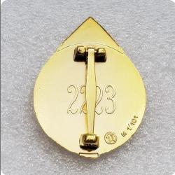 İKİNCİ DÜNYA SAVAŞI NAZİ ALMANYASI HITLER JUGEND BADGE GOLD marked by RZM