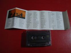 MERDİVEN İNSAN İÇİN ESKİ BANDROL KASET