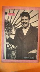 PAZAR AKTÜALİTE, SİNEMA, TİYATRO DERGİSİ - SAYI : 522 24 EYLÜL 1966 - TURGUT ÖZATAY - PERVİN PAR - SUAT YALAZ - NEJAT SAYDAM - LÜTFİ Ö. AKAD - TÜRK ALAZ - SÜREYYA DURU - ORHAN ELMAS - SAMSUN SİGARASI - KARAOĞLAN - ALTAYDAN GELEN YİĞİT - CAMOKA'NIN İNTİKAMI - ALLAHAISMARLADIK - KOLSUZ KAHRAMAN - KİN - BUZLAR ÇÖZÜLMEDEN - KÜÇÜK HANIMEFENDİ - KALPAKHLAR - SON SAADET - ESKİ ŞÖHRETLER - YEŞİLÇAM BU - GEMİ BATIYOR CAN YELEĞİ YOK - SANAT DEĞİL ENDÜSTRİ - TÜRK SİNEMASININ AYNASIDIR - TÜRK SİNEMASI NEREYE GİDİYOR - SÜREYYA DURU - ORHAN ELMAS - SELDA ALKOR - ESEN PÜSKÜLLÜ - NİLÜFER AYDAN - LEYLA SAYAR - BELGİN DORUK - SEVDA FERDAĞ - KENAN PARS - SUZAN AVES - GÜREL ÜNLÜSOY - BEYAZ MENDİL - GELİNİN MURADI - BİR ŞOFÖRÜN GİZLİ DEFTERİ - SEVGİM VE GURURUM - DİŞİ ÖRÜMCEK - MALKOÇOĞLU - YAŞAMAK HARAM OLDU - DUVARLARIN ÖTESİ - KANIT FİRAR - ALTI ŞEHİR - ÜÇ KIZIN HİKAYESİ - İKİMİZE BİR DÜNYA - KATİLLER DE AĞLAR - T.C. DAMGASI GEREK - KEŞKE 250 DEĞİL 500 OLSA - TÜRK SİNEMASI NEREYE GİDİYOR  - 16 SAYFA