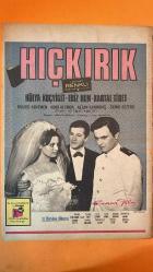 PAZAR AKTÜALİTE, SİNEMA, TİYATRO DERGİSİ - SAYI : 527 29 EKİM 1966 - HÜLYA KOÇYİĞİT - EDİZ HUN - KARTAL TİBET - HULUSİ KENTMEN - NURİ ALTINOK - ALTAN KARINDAŞ - SEMİH SEZERLİ - KERİME NADİR - ORHAN AKSOY - İLHAN ARAKON - ÖZDEMİR BİRSEL - NÜZHET BİRSEL - MELEK KOÇYİĞİT - KUZEY VARGIN - TURGUT ÖZATAY - ALİ SEYHAN - HÜSEYİN SALİCA - NİGAN HANÇER - SAVAŞ ESİCİ - MUSTAFA YILMAZ - MEMDUH KARAKAÇ - İBRAHİM UĞURLU - NEJAT BARTU - MEMDUH ÜN - FİKRET ÖNOL - BÜLENT UFUK - POLA MORELLI - VEDAT ÖRFI BENGÜ - MUSTAFA DAĞHAN - ALİYE TULO - SALİHA TEKNECİ - MUZAFFER TEMA - TÜLAY ERDENİZ - ŞARAPÇI FİKRET - CEM SULTAN - ALLAHTAN BUL - TEK KOLLU CANAVAR - İSTANBUL KAN AĞLARKEN - HICKIRIK - DUDAKTAN KALBE - VAHŞİ SEVDA - BİTMEYEN ÇİLE - BARDAK TAŞINCA - YENİ UMUTLAR 1966’NIN YILDIZLARI - UNUTTUKLARINIZ - CÜNEYT ARKIN - YUSUF SEZGİN - SELMA GÜNERİ - TAMER YİĞİT - SEVDA FERDAĞ - HÜLYA KOÇYİĞİT - MELEK KOÇYİĞİT - KUZEY VARGIN - TURGUT ÖZATAY - MEMDUH ÜN - NİGAN HANÇER - TOKALON - KOLSUZ KAHRAMAN -  - 16 SAYFA