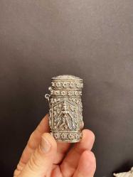 1900's KOMPLE GÜMÜŞ GRAVÜR İŞÇİLİKLİ ESKİ ANTİKA GÜMÜŞ KİBRİTLİK KOLEKSİYONLUK