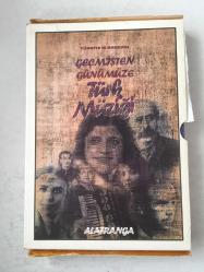 Geçmişten Günümüze Türk Müziği (3 Cilt Takım)