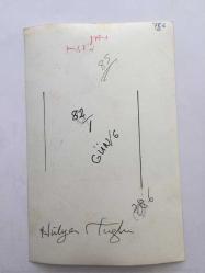 YEŞİLÇAM'IN DEĞERLİ OYUNCUSU HÜLYA TUĞLU'NUN ORİJİNAL FOTOĞRAFI - 18 x 12 cm EBADINDA - HÜLYA TUĞLU MAYOLU ŞEKİLDE BİSİKLET SÜRERKEN ÇEKİLMİŞ BİR KARE