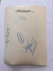 YEŞİLÇAM'IN DEĞERLİ OYUNCUSU HÜLYA TUĞLU'NUN ORİJİNAL 2'Lİ FOTOĞRAF SETİ - 20 x 15 cm EBADINDA - HÜLYA TUĞLU EVİNDE YENİ SAÇ MODELİ ve BOĞAZLI KAZAĞIYLA POZ VERİRKEN ÇEKİLMİŞ 2 FARKLI KARE