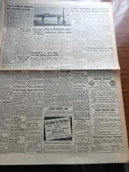 Hürriyet Gazetesi - 30 Ocak 1958 - Türk milleti büyük matem içinde - Kıbrıs'ta 8 yurttaşımızın şehit edilmesi derin akisler uyandırdı - şehitlerimiz Mustafa Ahmet ve Sermet Kanatlı fotoğraf - şehitlerimizin cenazeleri Kıbrıs'ta türklüğe has vekar içinde kaldırıldı fotoğraf - İngilizler Fazıl küçük'ü sürgün etmek istiyor - Doktor Fazıl Küçük konuşuyor fotoğraf - yerli röntgen filmi yapacak fabrika hazır - jeofizik yılının ilk raporu - aşk ve macera romanı özlediğim yazan Bedia Altınay yazı dizisi - Orhan Köprülü bir manevi kalkınma Kongresi teklif ediyor - Et Balık kurumu'nun dün yaptığı azizlik hastane ve okullar etsiz kaldı - Müzeyyen Senar her akşam Tepebaşı gazinosu'nda - Turgut Reis yazan Feridun Fazıl Tülbentçi yazı dizisi - Athegonaras bol parayı nereden buluyor - Osman Nuri Çerman ortaya yeni din atmaktan 6 aya kadar hapsi isteniyor - Asya gribine karışıyor aşı bulundu - bir dilim ekmek filmi Taksim sinemasında - basketbol maçında Vefa ile Darüşşafaka 56 56 berabere kaldı foto