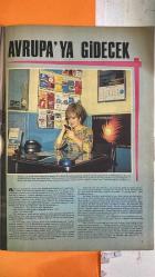 PAZAR MAGAZİN, SİNEMA, FİLM, TİYATRO DERGİSİ - SAYI : 544 25 ŞUBAT 1967 - SEVİNÇ PEKİN - SEHER ŞENİZ - MUHTEREM NUR - CİHAT AŞKIN - BEKİR - BÜLENT NUR - ZEKİ ALPAN - MÜNİR HAYRİ EGELİ - FİLİZ AKIN - TÜRKER AKIN YILDIZLAR REVÜSÜ - SÖZ MÜDAFAANINDIR BOŞLUKTA BİR YALNIZ KADIN - HİZMETÇİLİKTEN SİNEMAYA - TAM DOKUZ ACI GÜN - HAYATIM BOYUNCA AĞLADIM - GEÇMİŞ ZAMAN OLUR Kİ - AVRUPA'YA GİDECEK - TAM TAKIM - 16 SAYFA