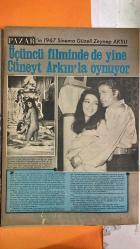 PAZAR MAGAZİN, SİNEMA, FİLM, TİYATRO DERGİSİ - SAYI : 570 26 AĞUSTOS 1967 - OYA PERİ - ZEYNEP AKSU - CÜNEYT ARKIN - NEJAT SAYDAM - REHA YURDAKUL - TURGUT ÖZATAY - SEVDA SEZER - MELİH SERTESEN - MUZAFFER TEMA - ATIF KAPTAN - SUZAN AVES - BİRSEN AYDA - MERİÇ BAĞARAN - SEVİNÇ PEKİN - NATUK BAYTAN - EROL TAŞ - MURAT SOYDAN - YILMAZ KÖKSAL - EKREM GÖKKAYA - GÜLER SÜRER - MENGÜL YEĞİN - PERVİN PAR - HİLAL ESEN - FİKRET HAKAN - KEMAL İNCİ - LOLITA HİLAL ESEN - ALPASLAN'IN FEDAİSİ ALPAGO - ŞEYH ŞAMİL - HACI MURAT - KADINLARDAN BIKTIM - AÇAR FİLM - SANER FİLM - PETERSBURG - MECİDİYEKÖY - AVRUPA - RUS ORDUSU - GENERAL ARGUTİNSKİ - OLGA - NATAGA - IVAN IVANOF - AYŞİM SULTAN - SADİST KADIN YAKUDE - NUR BANA - CARLYE - KUMANDAN KOREAN - NİZAMÜLMÜLK - BARBARELLA - ANJELİK - JAMES BOND - RINGO - KILLING - FLINT - SÜPER WOMAN - SİNEMA GÜZELİ - TAM TAKIM - 16 SAYFA