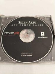 SEZEN AKSU / ADI BENDE SAKLI (Dönem CD)