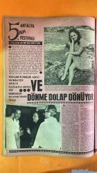 PAZAR MAGAZİN, SİNEMA, FİLM, TİYATRO DERGİSİ - SAYI : 612 14 HAZİRAN 1968 - NEBAHAT ÇEHRE - YILMAZ GÜNEY - İZZET GÜNAY - SIRRI GÜLTEKİN - METİN ERKSAN - SELDA ALKOR - GÜLGÜN OK - SEVİM ÇAĞLAYAN - SELMA GÜNERİ - NERİMAN GÜNERİ - MEMDUH ÜN - KADRİ YURDATAP - ORHAN ELMAS - MUSTAFA YILMAZ - BELGİN DORUK - FARUK KENÇ - ELKE - REFİK KEMAL ARDUMAN - IVON ARDUMAN - DR. ALYANAK - AHMET ÜSTEL - MELİH ALTINIŞIK - ORHAN ÇAĞMAN - LEON SASON - JULES JENGERS - ZEKİ MÜREN - AJDA PEKKAN - PERİ HAT - SERMAN KÖKSAL - SEZER GAVİR - PERVİN PAR - FIGEN SAY - ZÜBEYDE AKSU - YILMAZ DURU - TÜRKAN DURU - İRFAN ATASOY - HAYDAR TURAN ÇİRKİN KRAL AFFETMEZ - KAÇAK - İNCE CUMAALİ - ÖLÜM TARLASI - VESİKALI YARİM - SON GECE - KURBANLIK KATİL - ZİLLİ NAZİFE - ALTIN BIÇAKLAR - ASILACAK ADAM NEBAHAT ÇEHRE’NİN YEŞİLÇAM’A DÖNÜŞÜ - YILMAZ GÜNEY’LE AYRILIK SONRASI MEKTUPLAŞMA - MASUM KIZ ROLLERİNE DÖNÜŞ KARARI - GAZİNO TEKLİFLERİNE RET - KAÇAK FİLMİNDE İZZET GÜNAY’LA BAŞROL - ANTALYA FİLM FESTİVALİ’NDE - TAM TAKIM - 16 SAYFA