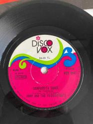 JINNY AND THE FLAMBOYANTS / Cumparsita Dance Plak