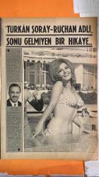 PAZAR MAGAZİN, SİNEMA, FİLM, TİYATRO DERGİSİ - SAYI : 646 7 ŞUBAT 1969 - FATMA GİRİK - TÜRKAN ŞORAY - RÜÇHAN ADLI - MELİHA ŞORAY - NAZAN ŞORAY - SEVİM EMRE - ŞERİF YÜZBAŞIOĞLU - AYHAN IŞIK - ERTEM GÖREÇ - LOLE BELKIS - SADRİ ALIŞIK - ÇOLPAN İLHAN - KAZANKAYA - SEMA ÖZCAN - MURAT SOYDAN - ARAM GÜLYÜZ - MİNE MUTLU - ZAFER ÖNEN - SUZAN AVCI -  TARABYA FİLM SETİ - KÜÇÜK BEYİN KARAMETİ - MECİDİYEKÖY VİLLASI - LEVENT SÜMBÜL SOKAĞI - GALATASARAY KAMPI - SULTANIM BİRTANEM KARTLARI - TÜRKAN ŞORAY KANUNLARI - AŞK CEPHESİ - ANA EVİNE DÖNÜŞ - BURUN AMELİYATI ÖNCESİ - SONBAHAR AŞIKLARI - PARK BULUŞMALARI - KAĞITTAN ELBİSE MODASI - PAZAR DERGİSİNDEN ELBİSE - KAĞIT ELBİSE MALİYETİ - 15 LİRALIK ELBİSE - FAİZE SEVİM MODAEVİ - GAZİNO SAHNESİ - ALATURKA ŞARKI - GOLDFINGER KULÜBÜ - VİSKİ A GO GO TAVERNA - KİRLİ ÇAMAŞIRLAR FİLMİ - METRO FİLM - ETİLER MESUT BEY EVİ - İNCE MUZ NAYLON GECELİK - OYMA TAHTA YATAK - PİYANGO İKRAMİYESİ  - TAM TAKIM - 16 SAYFA
