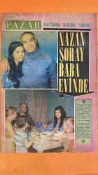 PAZAR MAGAZİN, SİNEMA, FİLM, TİYATRO DERGİSİ - SAYI : 672 8 AĞUSTOS 1969 - NAZAN ŞORAY - HALİT ŞORAY - MELİHA SAV - OKTAY ŞORAY - YAŞAR TUNALI - AHMET ÇEVİK - SEMRA ÖZCAN - HİKMET SEVİL - NEVRA ŞİRİN - METİN SEREZLİ - MÜJGAN AĞRALI - ENGİN ÇAĞLAR - TAMER YİĞİT - MURAT SOYDAN - HASAN DEMİRTAŞ - DANYAL TOPATAN - AYHAN IŞIK - BELGİN DORUK - FERI CANSEL - ZEYNEP DEĞİRMENCİOĞLU - SUNA PEKUYSAL - GÜZİN ÖZİPEK - HÜSEYİN BARADAN - MUALLA SÜRER - ARAM GÜLYÜZ - MANASI FILMERIDIS - ERDOĞAN TÜNAŞ - ÖMER DÖNMEZ - AYŞECİK - HUDAVERDİ - RÜSTEM - MUHTEŞEM - MİHRİBAN - AHMET - METİN ERSOY - DEVLET DEVRİM - NİHAL KÖKNAR - NİSA SEREZLİ - OYA PERİ - İNCİ - PETER COLLINSON - SOLVEIG SAMZELLUS - TURGUT DEMİRAĞ - ZEYNEP AKSU - MEHMET SARPER - AYŞECİK VE ÖMERCİK - HONGKONG TOKYO ÇEKİMLERİ - BANGKOK BOND FİLMİ - MUHTEŞEM İHTİRAS SAHNESİ - BATAKLIK KAVGASI - JANDARMAYA TESLİM - MİHRİBAN FİLMİ - AŞK VE İNTİKAM - TİYATRODAN SİNEMAYA DÖNÜŞ - DEVLET DEVRİM AYRILIK AÇIKLAMASI - METİN ERSOY NİK - TAM TAKIM - 16 SAYFA