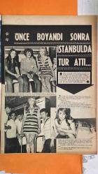 PAZAR MAGAZİN, SİNEMA, FİLM, TİYATRO DERGİSİ - SAYI : 673 15 AĞUSTOS 1969 - AYNUR AYDAN - AKAN PALA - NAZAN ŞORAY - TÜRKAN ŞORAY - MELİHA ŞORAY - HALİT ŞORAY - ÇETİN ENER - SEMRA ÖZCAN - HİKMET SEVİL - NEVRA ŞİRİN - METİN SEREZLİ - MÜJGAN AĞRALI - ENGİN ÇAĞLAR - TAMER YİĞİT - MURAT SOYDAN - HASAN DEMİRTAŞ - DANYAL TOPATAN - AYHAN IŞIK - BELGİN DORUK - FERI CANSEL - ZEYNEP DEĞİRMENCİOĞLU - SUNA PEKUYSAL - GÜZİN ÖZİPEK - HÜSEYİN BARADAN - MUALLA SÜRER - ARAM GÜLYÜZ - MANASI FILMERIDIS - GÜLSÜM KAMU - CİHANGİR GAFFARİ - BEHRUZ VUZUHI - GÖNÜL YAZAR - ERDOĞAN KONUK - AJDA PEKKAN - CÜNEYT ARKIN - ORHAN AKER - TAYFUN - MUSTAFA SATIR  AYNUR AYDAN HIPPY KILIK - HIPPY MODASI - ÇİÇEK MOTİFLİ YÜRÜYÜŞ - SOKAKTA SANATÇI ŞAŞKINLIĞI - HAYRANLARLA FOTOĞRAF - NAZAN ŞORAY AİLE İFŞAATI - TÜRKAN ŞORAY KAÇIŞ GEÇMİŞİ - MELİHA ŞORAY ANNE TEPKİSİ - HALİT ŞORAY BABA EVİ - ŞORAY AİLESİ GERÇEKLERİ - SEMRA ÖZCAN MAYOLU POZ - TAM TAKIM - 16 SAYFA