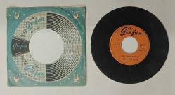 ZEKİ MÜREN * ÜMİDİNİ KİRPİKLERİNE BAĞLADI * İRAFA FİNCAN KOYDUM * 45LİK PLAK