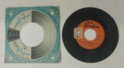 ZEKİ MÜREN * ÜMİDİNİ KİRPİKLERİNE BAĞLADI * İRAFA FİNCAN KOYDUM * 45LİK PLAK