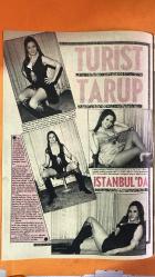 PAZAR MAGAZİN, SİNEMA, FİLM, TİYATRO DERGİSİ - SAYI : 748 22 OCAK 1971 - İZZET GÜNAY - FİKRET HAKAN - ARZU OKAY - FATMA KARANFİL - BİRTANE GÜNGÖR - MELEK GÖRGÜN - İLHAN ENGİN - TARUP - MAHMUT TECZAN - GÖKSEL ARSOY - NECDET TELSİZCİ - REMZİ AKBAŞ - MURAT KÖSEOĞLU - SERDAR GÖKHAN - NUKET EGELİ - HASAN ŞAHİNOĞLU - KAZIM GENÇ - TUNÇ OKAN - GÜREL ÜNLÜSOY - NİL KUTLAV - ÖZDEN ÇELİK - ERDEM GÜVENÇ - CENGİZ BORA - METİN ERKSAN - EDİZ HUN - MUAZZEZ SAN - ORHAN ŞENER - IZAK BENARDETE - EMEL SAYIN - FERİT ŞEVKİ - ENGİN ÇAĞLAR - REHA YURDAKUL - EKREM GÖKKAYA - SABAHAT LİK - ABDULHAY - ÇETİN TUNCA - AYHAN IŞIK - MURAT SOYDAN - HULKİ SANER - ŞAMPİYON - EYVAH - BEYAZ LALE - GENÇ KIZLAR PANSİYONU - ALTIN ÇOCUK - TÜRK ART - SANER FİLM  - TAM TAKIM - 16 SAYFA