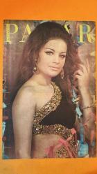 PAZAR MAGAZİN, SİNEMA, FİLM, TİYATRO DERGİSİ - SAYI : 797 31 ARALIK 1971 - CÜNEYT ARKIN - HÜLYA KOÇYİĞİT - KARTAL TİBET - FİLİZ AKIN - FATMA GİRİK - YILMAZ GÜNEY - TÜRKAN ŞORAY - AYHAN IŞIK - TURGUT DEMİRAĞ - AFET TUĞBAY - FERI CANSEL - CIHANGIR GAFFARI - AYŞE KEMİKOĞLU - MÜJGAN AĞRAH - İRFAN ATASOY - HAMİYET YANKA - SERPİL ÖRÜMCER - BERKANT - FİKRET HAKAN - HÜMEYRA - AJDA PEKKAN - CÖMERT BAYKENT - SEVDA FERDAĞ - TAMER YİĞİT - NEBAHAT ÇEHRE - ENVER ÖZER - PİRAYE UZUN - NAZAN ŞORAY - YILDIRAY ÇINAR - MELEK GÖRGÜN - EROL MİMERAY - HÜLYA DARCAN - TANJU KOREL - UĞUR GÜÇLÜ - EMEL YÜCEL - YILDIRIM GENCER - ÜLKÜ ÖZEN - AYNUR AKARSU - OKAN DEMİR - SALİH GÜNEY - İPEK EKEN - ZEYNEP TEDU - RAHA EKEN - MİNE MUTLU 1972'DE NE YAPACAĞIZ - YENİ YILA GİRERKEN - YUVA KURANLAR - NİŞANLANANLAR - İYİ VE KÖTÜYÜ YANYANA YÜRÜTECEĞİM - FİLMLERİMİN HİKÂYELERİNİ KENDİM YAZACAĞIM - TİTİZ VE DÜZENLİ ŞEKİLDE 10 YILLIK PROGRAM - TÜRK SİNEMASINDA EVLİLİK REKORLARI - AŞK VE AYRILIKLAR - TAM TAKIM - 16 SAYFA