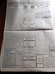Cumhuriyet Gazetesi - 14 Ağustos 1949 - Kafanın hakkı yazan Nadir Nadi Başmakale - İsmet İnönü seçime dair dün yaptığı konuşmalar - Suni ekmek darlığı dün de devam etti - Celal Bayar Ege bölgesi'nde yeni bir geziye çıkıyor fotoğraf - Tito Stalin düellosu - Ticaret Bakanı Vedat Dicleli'nin gazetecilere demeci fotoğraf - Mareşal Fevzi Çakmağın durumu değişmiyor ameliyat yapan doktor Feyzi Taner bilgilendirdi - Avrupa konseyine iştirak eden 12 milletin temsilcileri Strasbourg şehrinin belediye reisi Charles Frey ile birlikte fotoğraf - Millet Partisi erkanının hücumları - Avrupa'nın birleşmesi için çalışmalar - yanardağ yazan Falih Rıfkı Atay - haftanın şakaları yazan Burhan Felek - Hamiyet Yüceses İsmail dümbüllü ve Suzan Güven Beşiktaş bahçesinde - Ordu takımı istanbulspor'u 7-0 yendi fotoğraf - Öz Fenerbahçe ile Türk spor gazeteleri futbol maçı - koca Reşit paşa'ya dair yazan Haluk Yusuf Şehsuvaroğlu - Hasan parfümleri - Şişli Terakki Lisesi kayıtları başlamıştır - Safiye Ayla