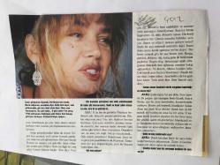 SEZEN AKSU'NUN DERGİDEN KESİLME FOTOĞRAFI- 22 x 16 cm EBADINDA - ÇİFT TARAFLI