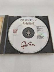 SEZEN AKSU / IŞIK DOĞUDAN YÜKSELİR (Dönem CD)