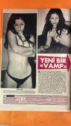 PAZAR MAGAZİN, SİNEMA, FİLM, TİYATRO DERGİSİ - SAYI : 846 1 ARALIK 1972 - BELGİN DORUK - FİKRET HAKAN - ORHON M ARIBURNU - ATIF YILMAZ - S GÜLTEKİN - CİHAT AŞKIN - MUHTEREM NUR - YAVUZ DEMİR - MEHMET SARPER - SEMA ÖZCAN - NEBAHAT ÇEHRE - DEMİR KARAHAN - HÜMEYRA - NEGE CAN POSMAK - LALE SARI - SEMİRAMİS PEKKAN - FIGEN SAY - ROMALI PERİHAN - MİNE MUTLU - TAMER YİĞİT - SEVDA FERDAĞ - İZZET GÜNAY - İRFAN ATASOY - KARTAL TİBET - KADİR SAVUN - KADİR İNANIR - RUÇHAN ADLI - MURAT SOYDAN - MÜŞERREF TECZAN - MERAL ZEREN - ELİF OZANGİL - ANUSKA - SERDAR GÖKHAN - MÜŞFİK KENTER - HALDUN SİMAVI - SAFA KILIÇOĞLU - SAMET KOÇYİĞİT - YALMAN AKNAR - FİLİZ AKIN - CHNISTER FOLQVIST - TAM TAKIM - 20 SAYFA