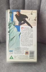 DAVİD COPPERFİELD MASTER OF İLLUSİON VHS KASET . KONDİSYON YÜKSEK TÜRKİYE'DE TEK SATIŞ OLABİLİR.  ORJİNAL YURTDIŞI BASKI.