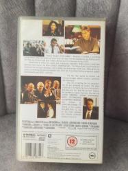 PHİLADELPHİA VHS KASET. TOM HANKS VE DENZEL WASHİNGTON. ORJİNAL YURTDIŞI BASKI.  TÜRKİYE'DE TEK SATIŞ OLABİLİR.  KOLEKSİYONLUK KONDİSYON YÜKSEK