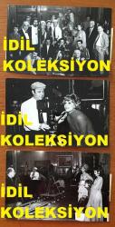 YEŞİLÇAM'DAN SET ARASINDA ÇEKİLMİŞ ÇOK ÖZEL ORİJİNAL 3'LÜ FOTOĞRAF SETİ - 18 x 12 cm EBADINDA - FİLM ÇEKİMİ ARASINDA, FÜSUN ÖNAL, NEVZAT PERSEN, KADİR İNANIR, BEDİA MUVAHHİT, DİCLEHAN BABAN, NÜKHET EGELİ, FAİK COŞKUN, MUAMMER GÖZALAN, MUZAFFER YENEN, AYDIN TEZEL ve YEŞİLÇAM'IN DİĞER DEĞERLİ EMEKÇİLERİNİN AYNI KAREDE YER ALDIĞI 3 FARKLI FOTOĞRAF, ÖZEL ARŞİV, 1970'LERİN BAŞI